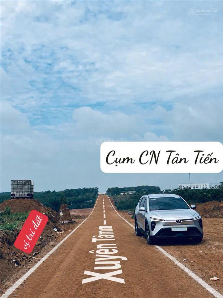 Đất mặt tiền xuyên tâm ngay ngã tư giao tuyến 1 becamex chỉ 400 triệu 200m2 phường đồng phú