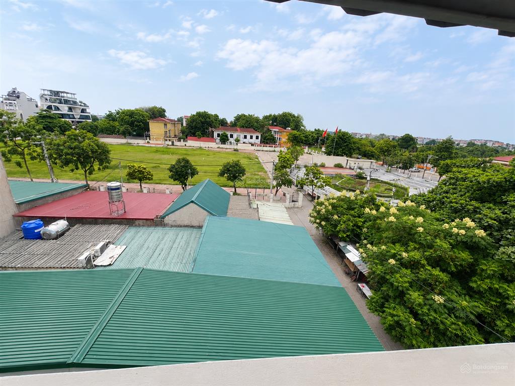 Bán nhà mới 4 tầng tt chi đông, quang minh, mê linh. ô tô đỗ cửa. chỉ 3,8 tỷ