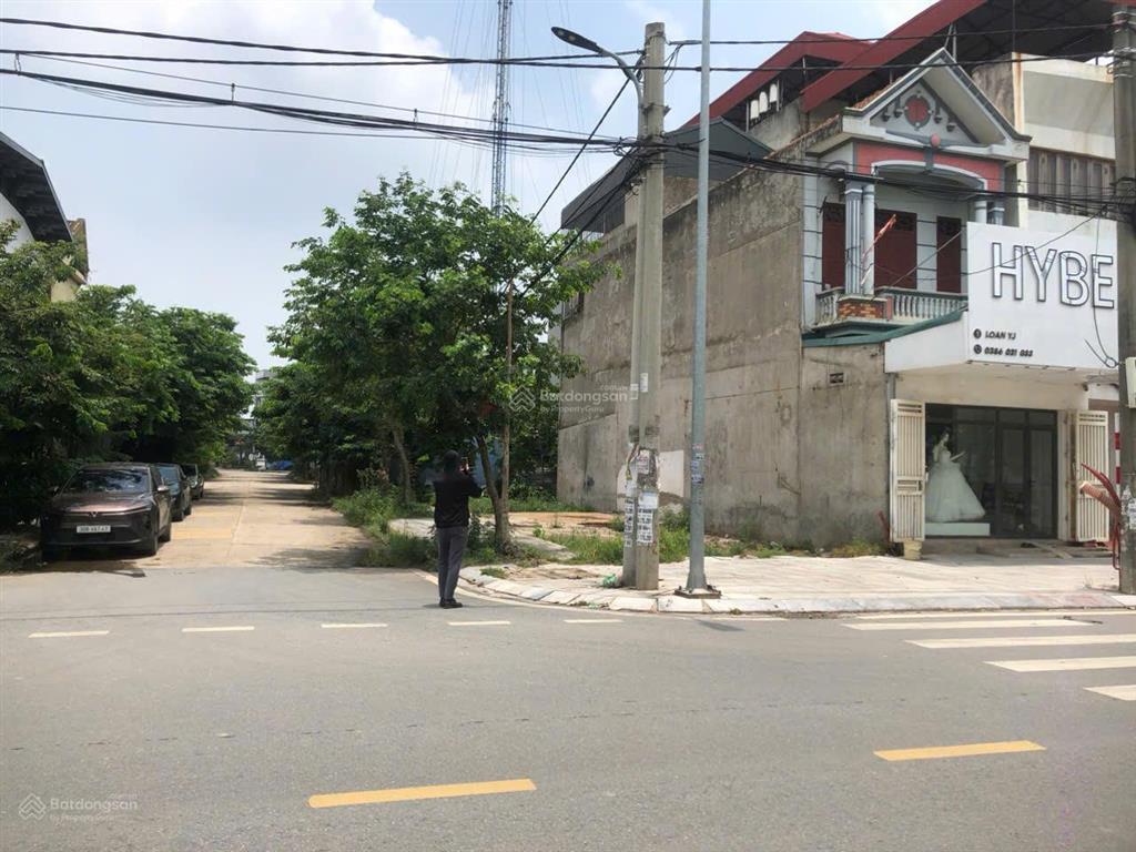 Lô góc thư lâm 1,5 tỷ bán nhanh trong tuần 100m2 mặt tiền to rộng trục chính đang ưu tiên nhanh