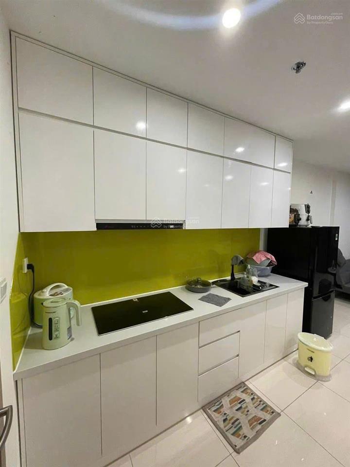 Bán căn 2pn giá rẻ, view nội khu, sẵn sổ, nhà đẹp, có bán khách mua vay