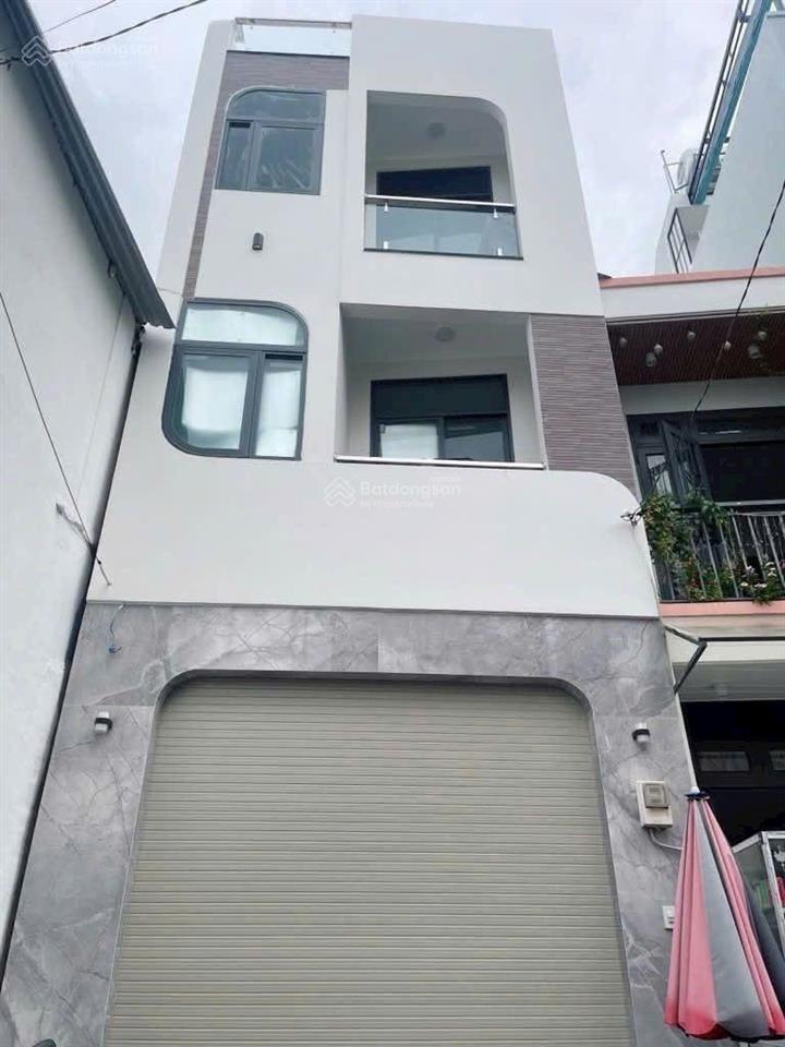 Nhà mới ngay vòng xoay lê đại hành q11 hẻm xe hơi dòng tiền 18tr/ tháng nội thất xịn xò