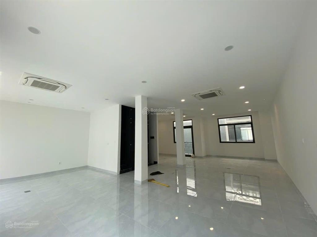 Nhà phố manhattan glory 148m² sổ hồng sẵn, đang cho thuê 40 triệu/tháng, giá 26 tỷ