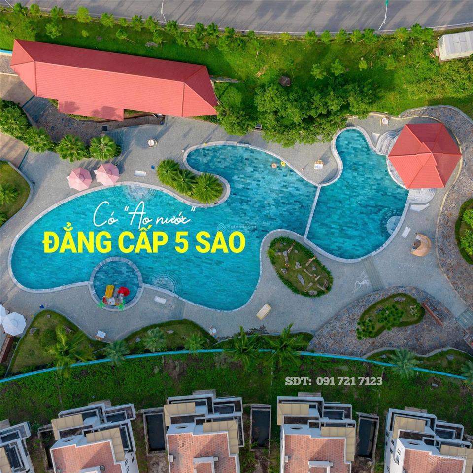 Chính chủ cần bán gấp 01 căn cực đẹp mặt bể bơi, 350m2 giá bán 8 tỷ. có thương lượng. 0919 558 ***