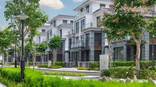 Biệt thự mặt sông quận 2 chỉ từ 55 tỷ. 10 phút di chuyển đến trung tâm. 0978 469 ***