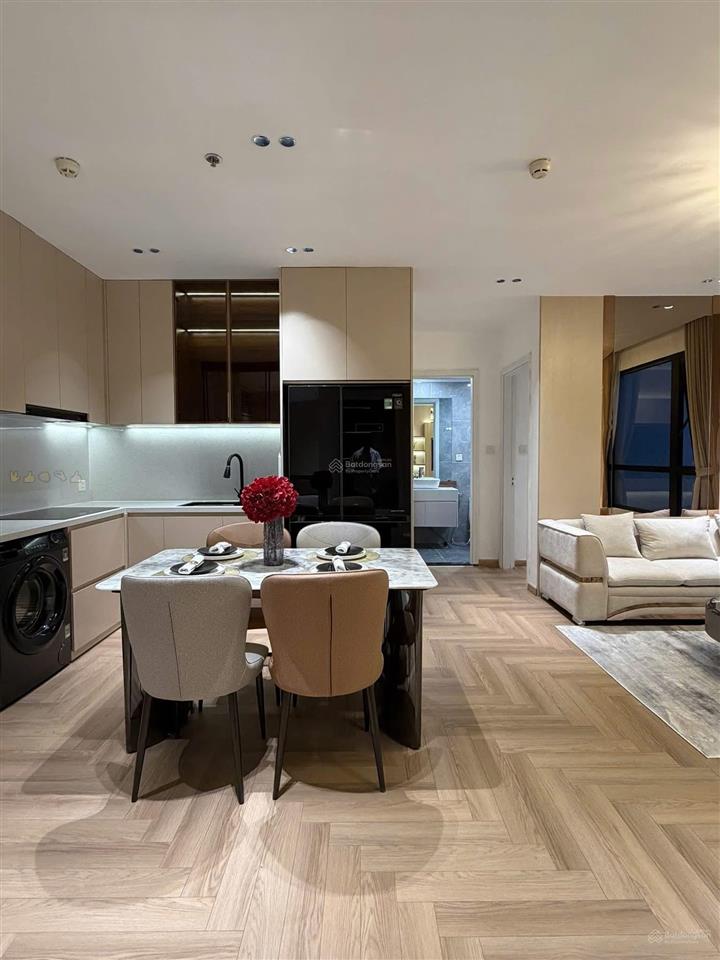 Căn hộ cao cấp times city 95m2 2pn, 2 wc hơn 10 tỷ có thương lượng mạnh.
