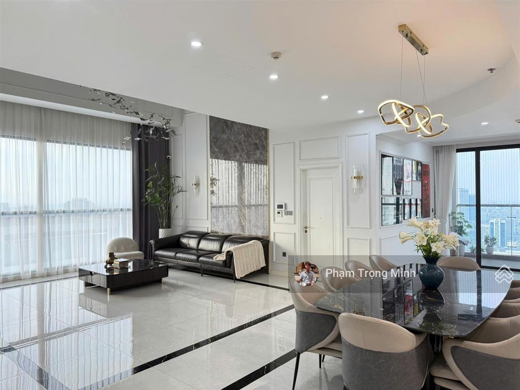Продаётся квартира, 3 спальни, 165 м², Thanh Xuân