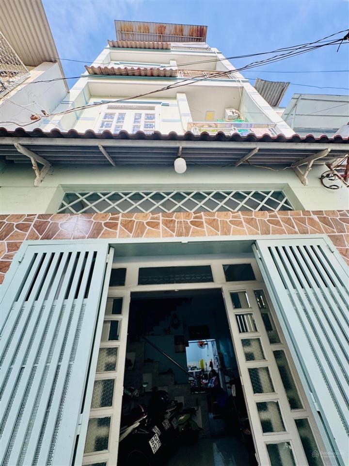 Nhà bán hàng hiếm có khu vực chủ cần bán gấp về quê