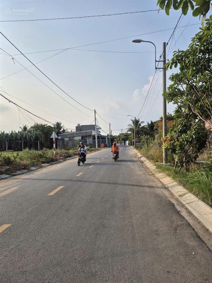 Bán nhà cấp 4, 300m2 nhị bình 9, đường xe tải thông, ngay ủy ban nhị bình