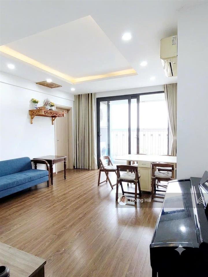 Cực hiếm bán chung cư dự án mới việt hưng 72m 2pn/2wc ban công thoáng sáng giá 5,15 tỷ