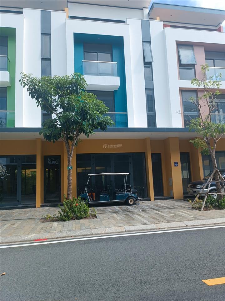 Bán shophouse 117m2 tại meyhomes capital phú quốc, giá 6,3 tỷ vnd giá tham khảo tốt