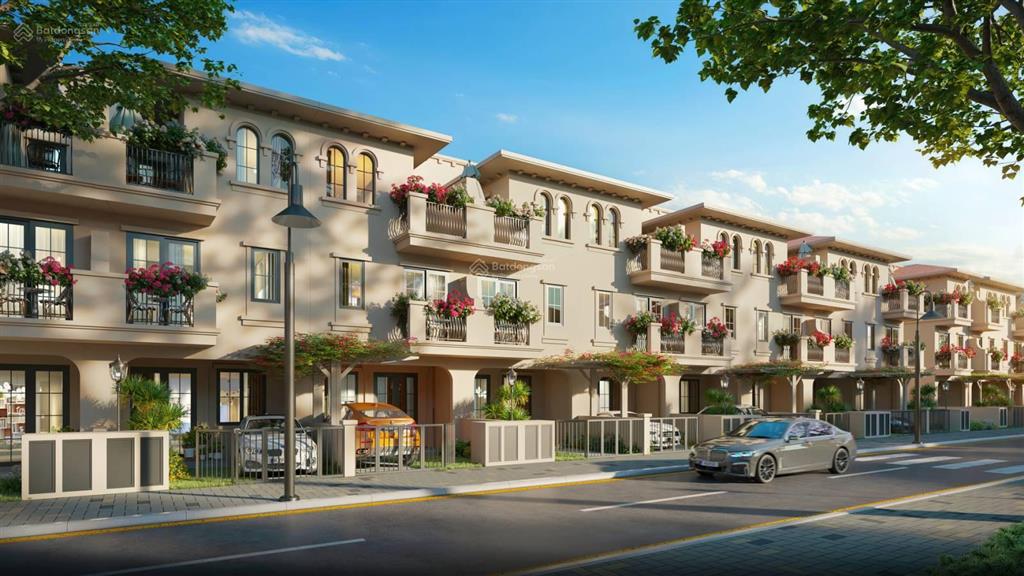 Nhà phố gd2 diện tích 105m2 giá chỉ 9,6 tỷ view btsl sát sông. 0975 734 ***