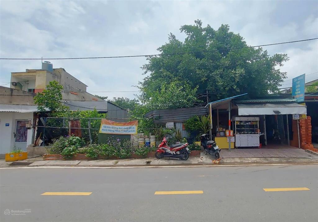 Hiếm bán đất đường mai văn vĩnh quận 7 dt1o21 m nở hậu xâydựnghầm 7 tầng giá 115 triệu/m2