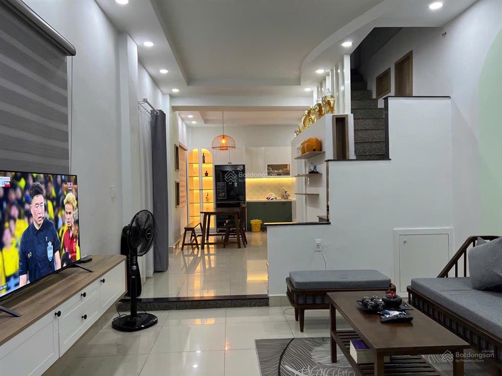 Bán nhà 139/tân sơn nhì, 4.1m x 13m, hẻm xe hơi 5m, 2pn2wc, chỉ 5.7 tỷ