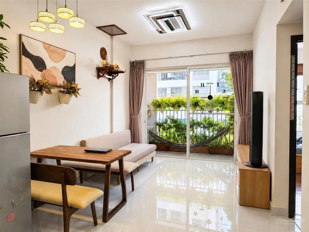 Bán căn hộ 2pn, 2wc, 70m2 tại sunrise riverside, 5 tỷ vnd. 0794 334 *** luân