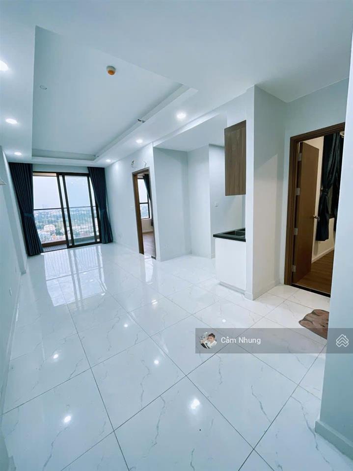 Bán ngay căn opal tầng 17 block a shr, giá 2tỷ350, dòng tiền 5tr/thg, 0908 002 ***