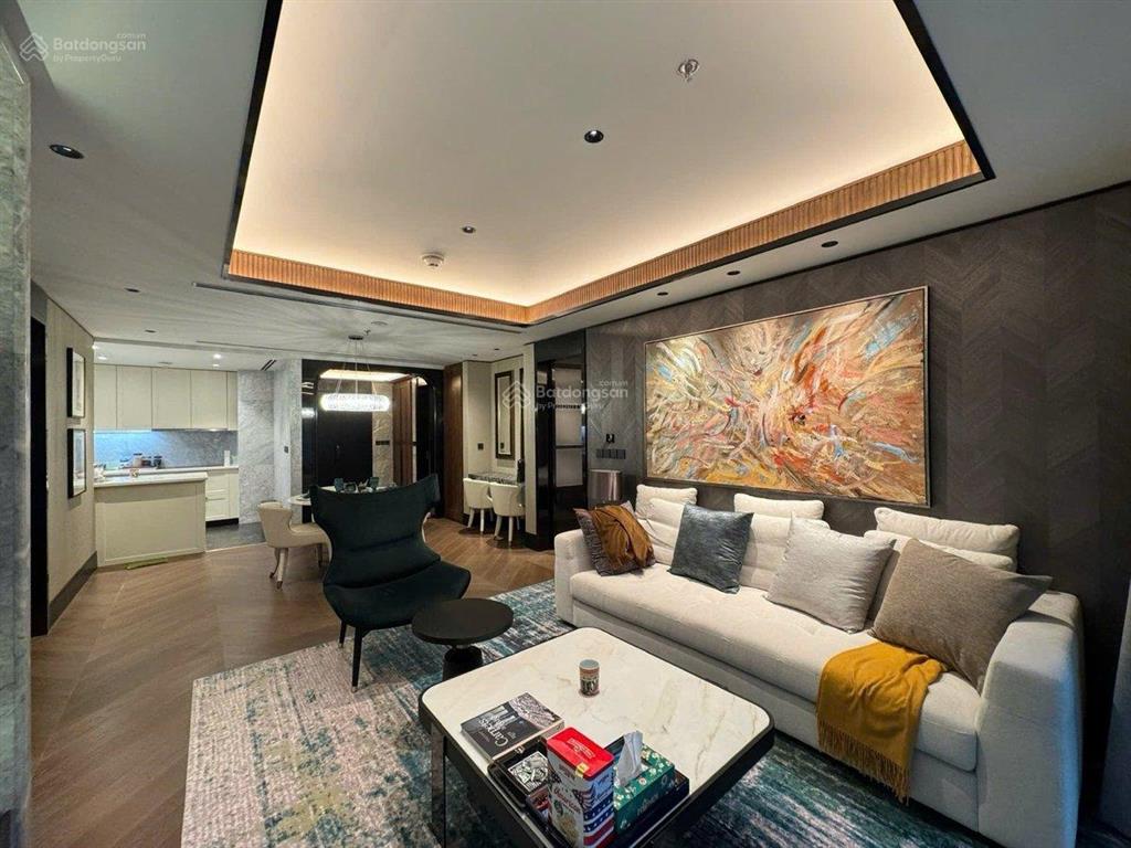 The grand hàng bài góc view hồ gươm hoàn kiếm dt 122m2 di sản trung tâm sđcc chỉ 100 tỷ