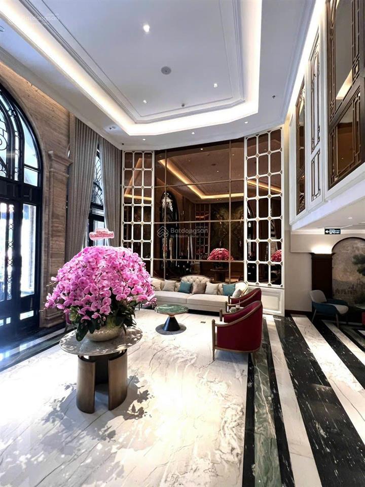 Tòa building bế thế mặt phố lý nam đế 7 nổi 1 hầm 1 tum dòng tiền 1,3 tỷ/năm