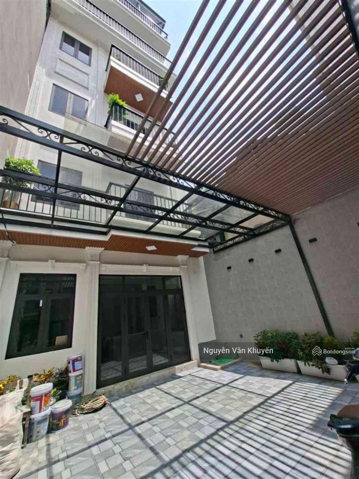 Nhỉnh 15 tỷ sở hữu ngay nhà nguyễn văn cừ 97m2, 7t thang máy, sổ vuông đẹp
