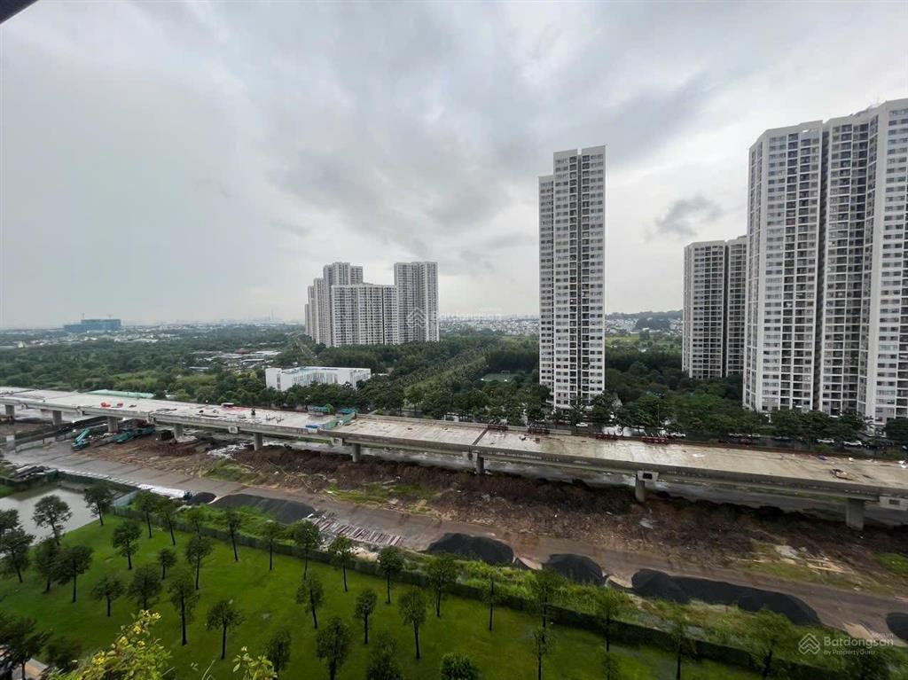 Căn 3pn 2wc bán 5,950 tỷ bao hết thuế phí view thoáng lumiere boulevard