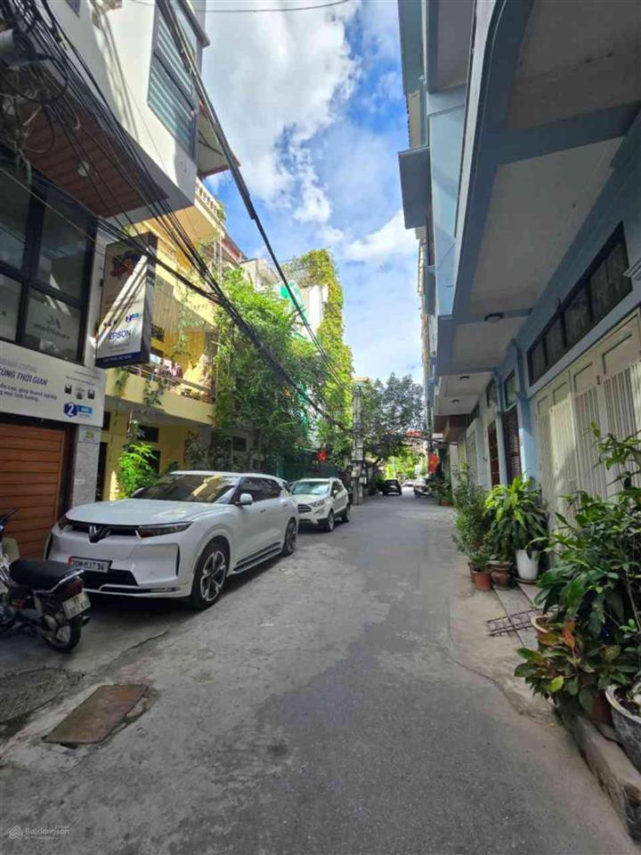 Nhà mới thang máy, ô tô qua nhà, trung tâm phố trương định, giá tốt