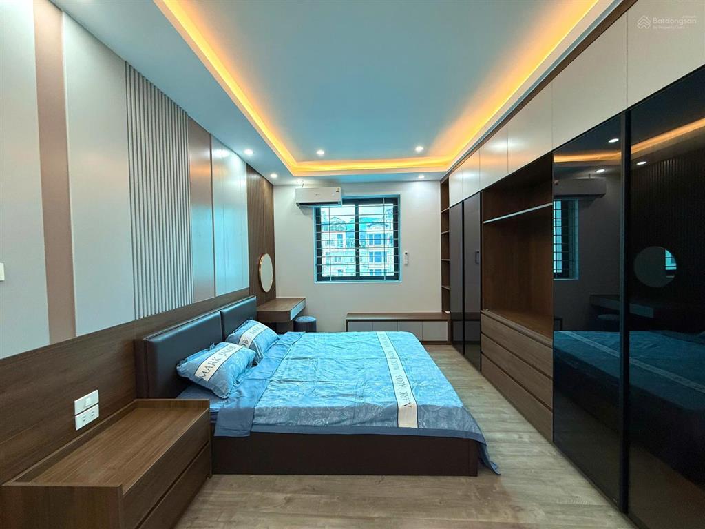 Bán căn hộ chung cư đường quan hoa, cầu giấy, diện tích 90 m2, 3 phòng ngủ