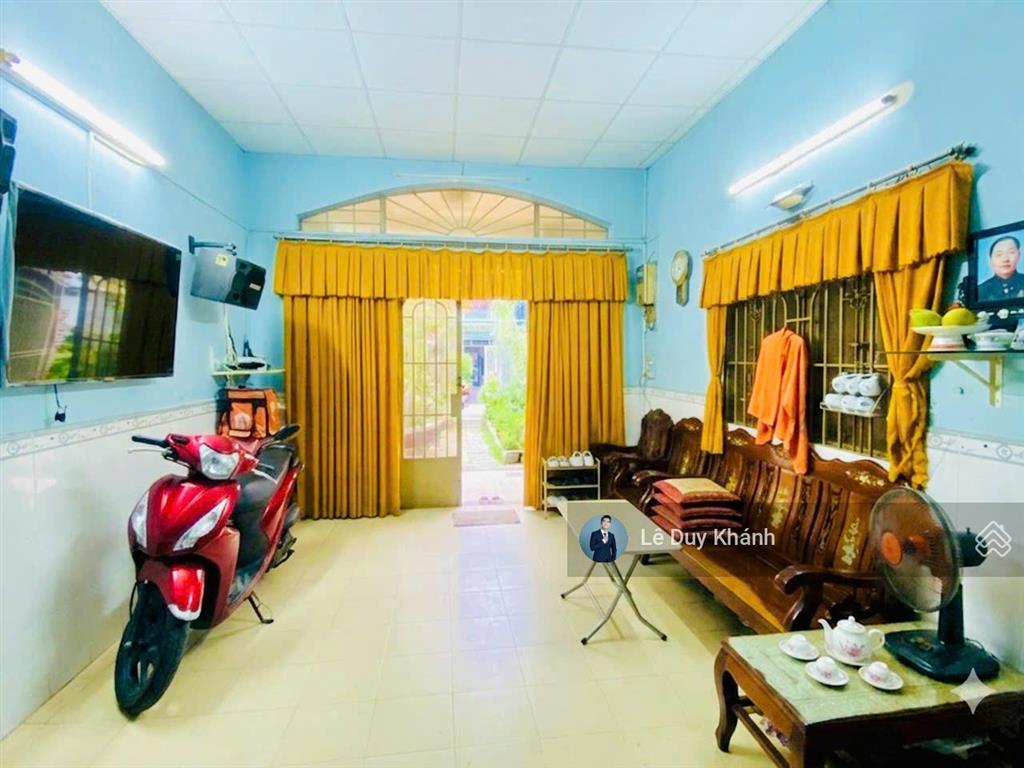 Quá rẻ chỉ "88tr/m2" bán đất tặng nhà 2 tầng 90m2 (4,2m x 20m) hẻm xe hơi ngay bv gia định