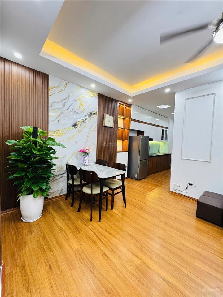 Hàng hiếm vương thừa vũ nhà đẹp dân xây, 44m2, mặt tiền 5m, thoáng sáng, ra phố 50m, sđcc, ko qh