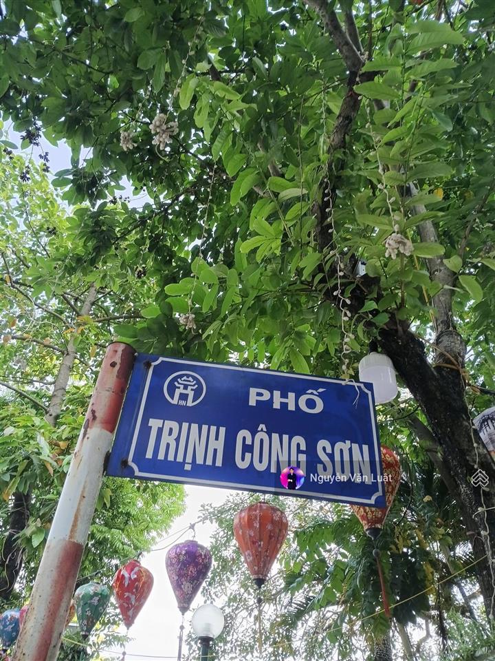 Nhà phố đi bộ trịnh công sơn 76m2 x 6 tầng, ngõ thông cách 10m ra phố, ô tô đỗ cửa, sát mặt hồ tây