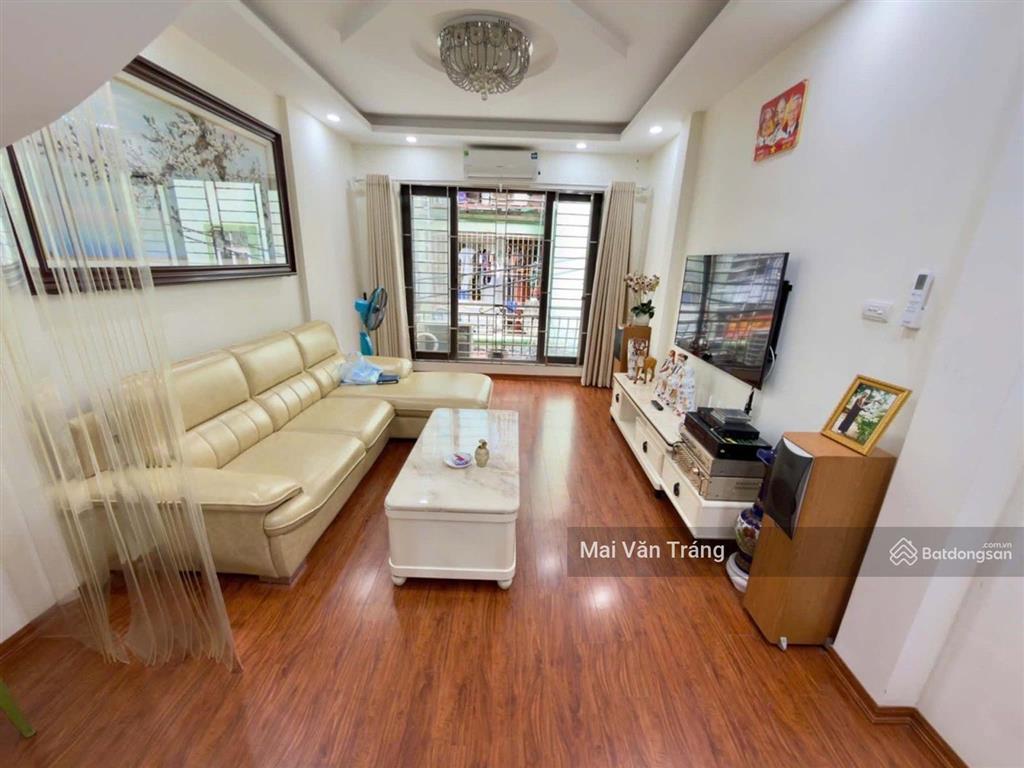 Bán nhà phú đô từ liêm 38m2 x 5t, thông sàn cực thoáng gần bãi ô tô chỉ hơn 7 tỷ
