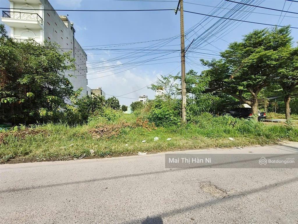 Bán gấp đất mặt tiền bưng ông thoàn, phường phú hữu 676m² ngang 8,5m giá 33,5 tỷ 0917 159 ***
