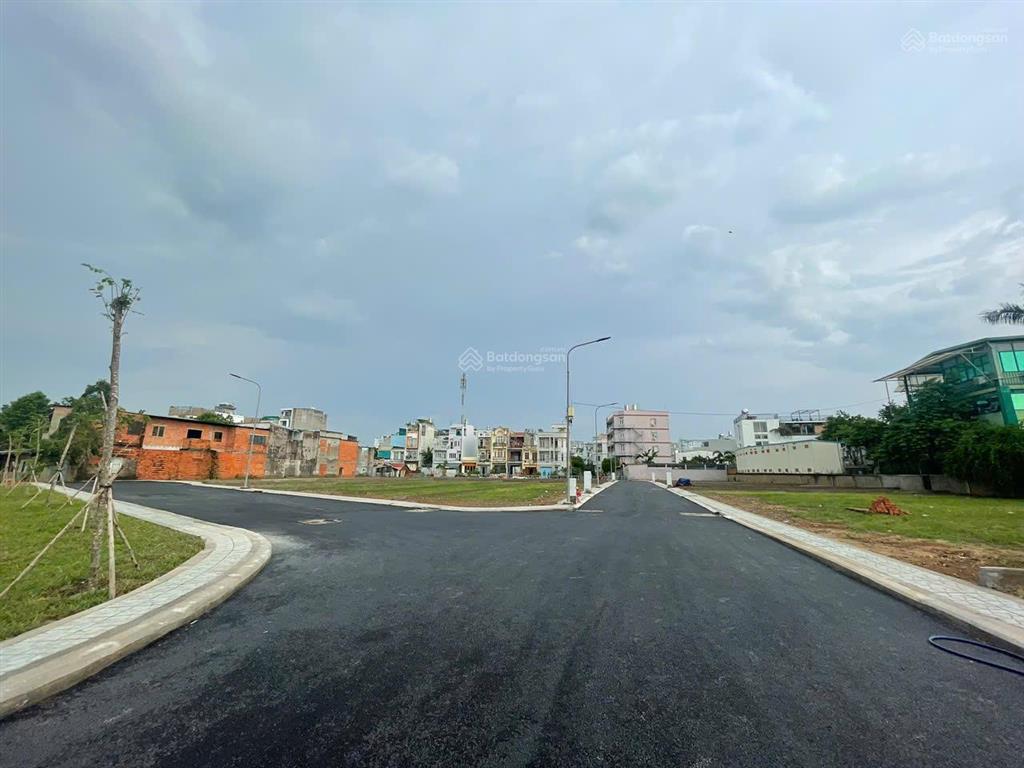 Bán đất view sông ,bình trưng, quận 2 dt 5x16 giá bán 10 ,4 tỷ shr