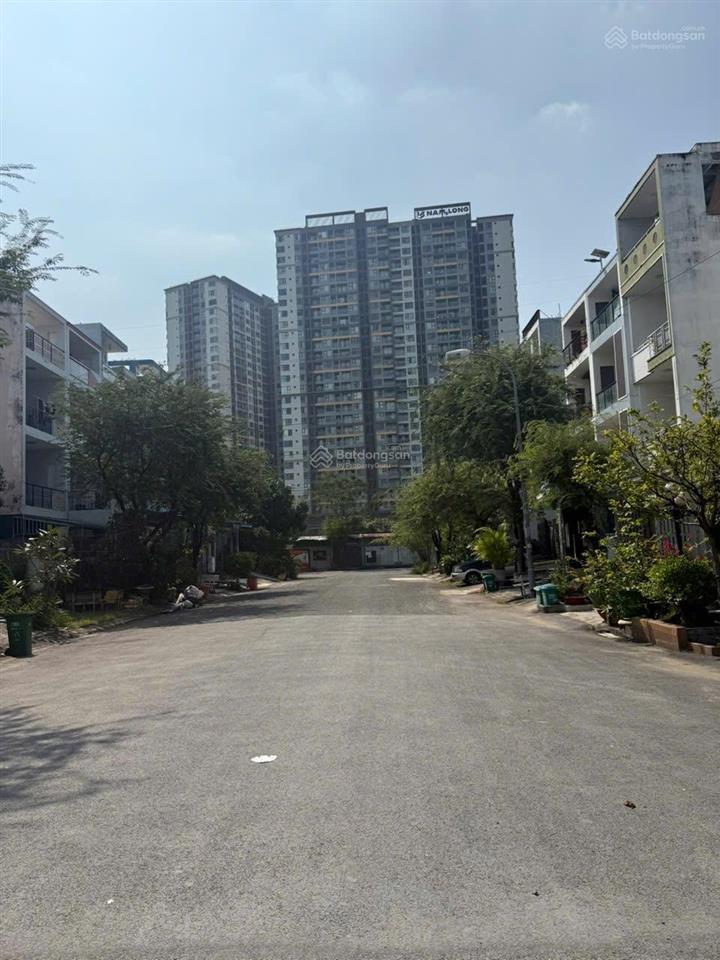 Bán nhà mặt phố tại số 9, kdc hương lộ 5 an lạc, bình tân, 9,5 tỷ, 80m2, gần hồ học lãm và vvk