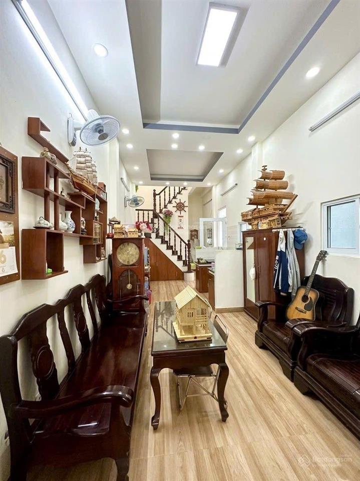 Mặt tiền lưu hữu phước q.8 vừa ở vừa kd 7 phòng 4x25m, chỉ 7.8 tỷ dòng tiền 12tr/tháng