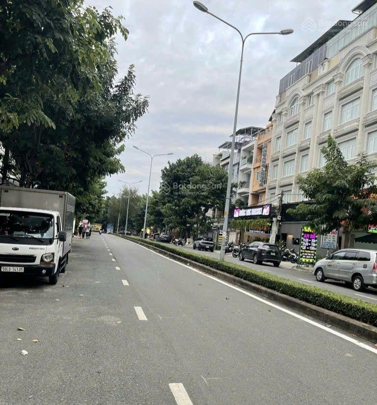 Mặt tiền 5 tầng kdc trung sơn, 5x20m, giáp phú mỹ hưng him lam quận 7, dòng tiền 800tr/năm, 26.x tỷ