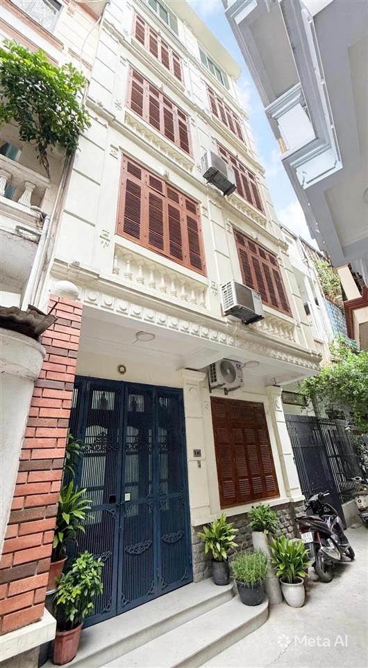 Bán nhà phố lò đúc q. hbt ô tô đỗ cửa dân xây chắc chắn mt bề thế 40m2 6 tầng 12.x tỷ nhỏ