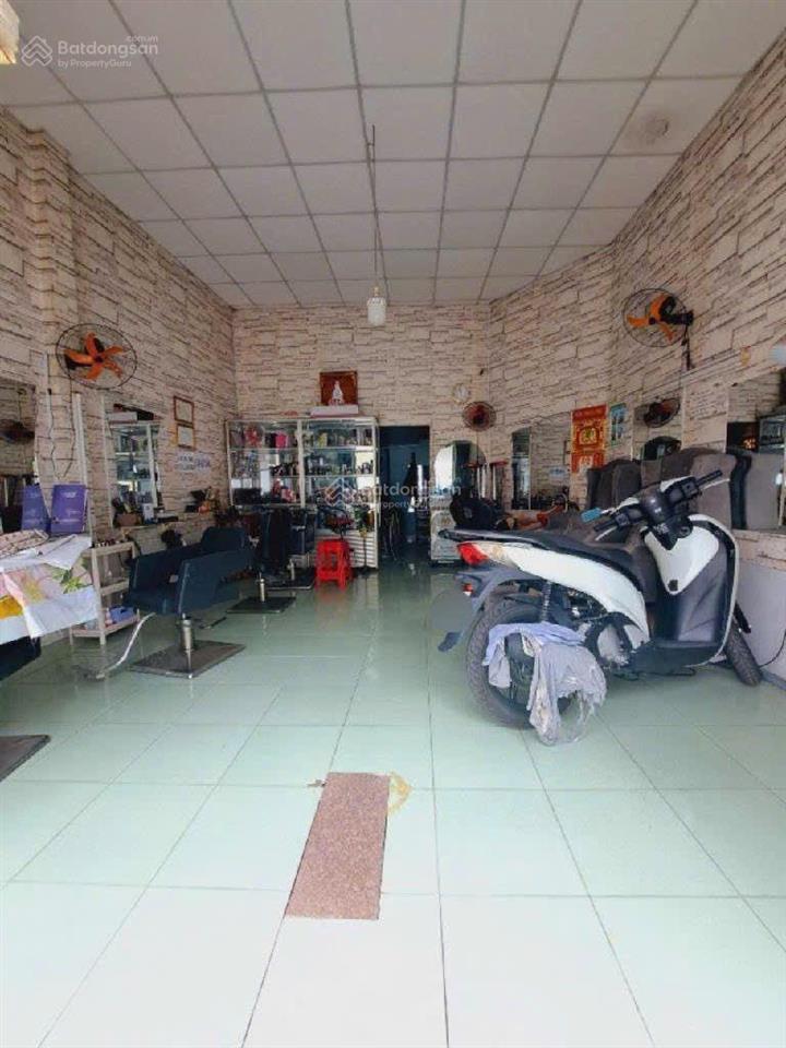 Nhà 3 tầng mặt tiền đường đông hưng thuận 10, phường đông hưng thuận, quận 12, dt 196m2 (9,5mx14m)