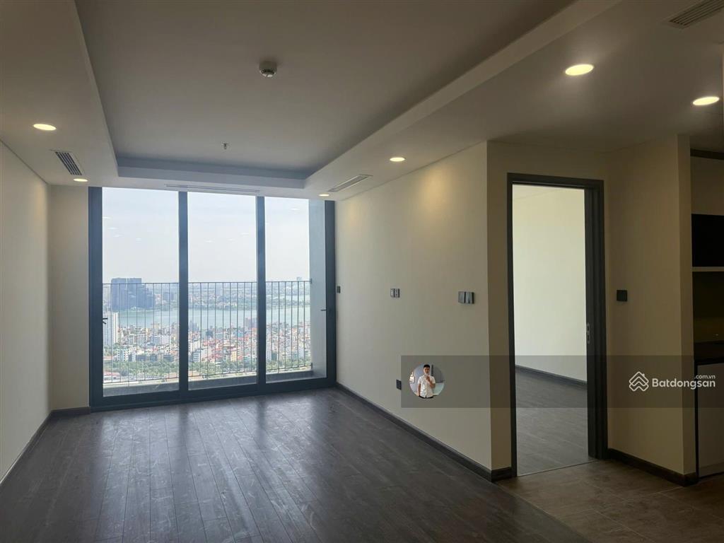 Bán căn hộ cao cấp tòa han jardin 3 phòng ngủ tầng cao view trực diện hồ tây giá thiện chí