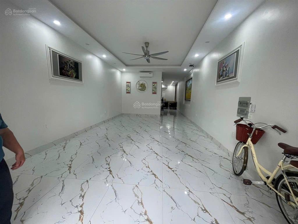 Bán nhà liền kề 95m2, 5 tầng hoàn thiện đẹp