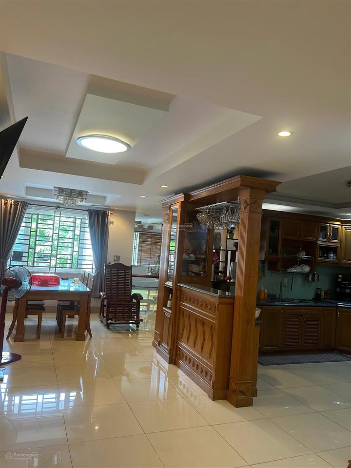 Giảm 1 tỷ, bán gấp nhà mặt tiền diện tích lớn, hành làng rộng 5m đường tạ quang bửu, kd 80t, quận 8