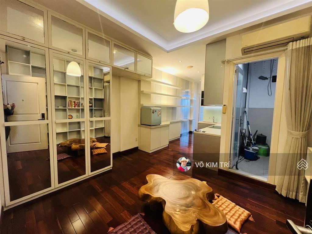 Quận 1 cc phan liêm lầu 1 shr 44,5m2 ban công view đẹp giá 4,35 tỷ