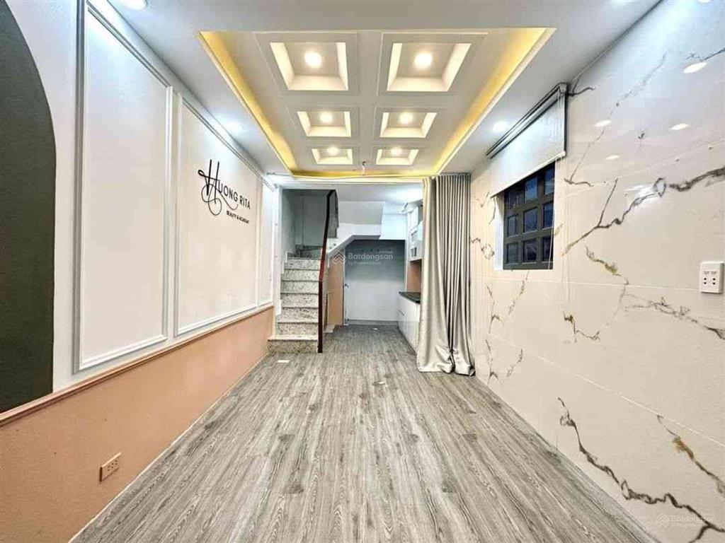 Q1, nguyễn cảnh chân, lô góc 9 tỷ 5 tầng, 3pn4wc, shr vân 0388 515 ***
