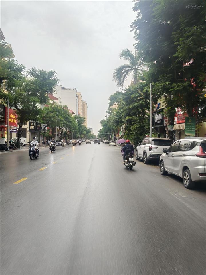 Chính chủ cần chuyển nhượng, lô đất tái định cư 9.2ha, thành tô dt 84m2 (7.4x12m), lô góc mặt đường