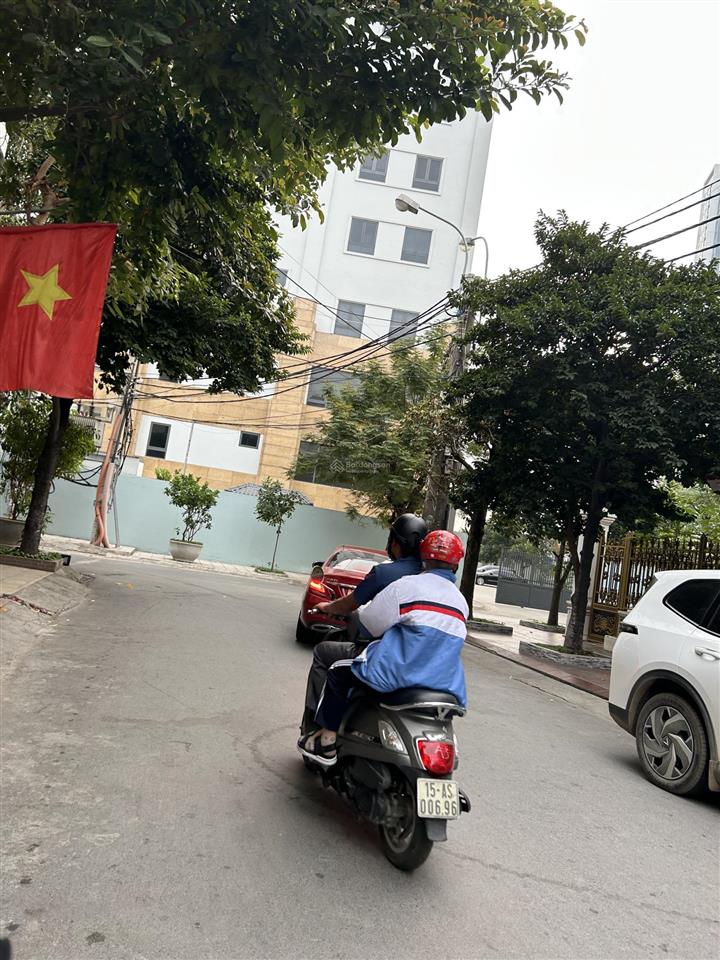 Bán lô đất khu 5 vĩnh niệm cách aeon 200m