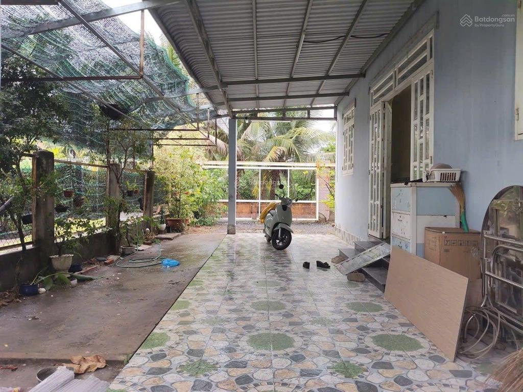 Nhà vườn hoàn công mặt tiền kênh thi đua xã bình mỹ, củ chi, dt 847m2 có 111m2 thổ cư