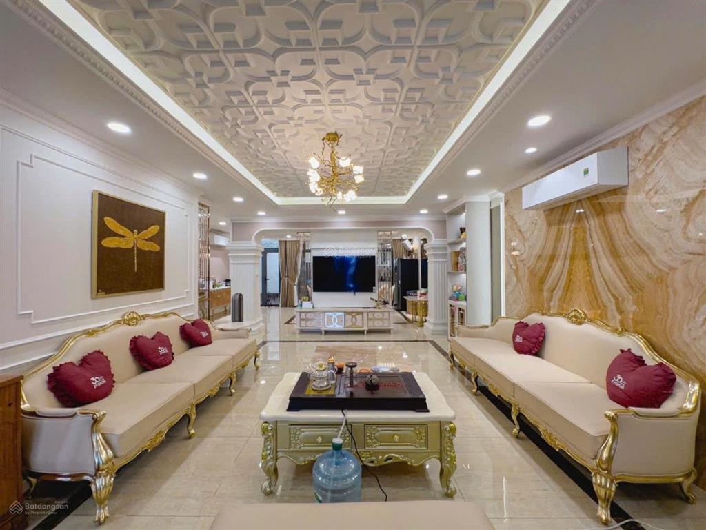 Bán nhà kdc dương hồng nhà đẹp nội thất đẹp dt 200m2 gần đại lộ nguyễn văn linh