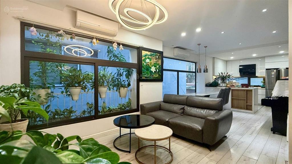Bán nhà trung tâm mễ trì ô tô gần 58m2 5 tầng giá 10,5 tỷ