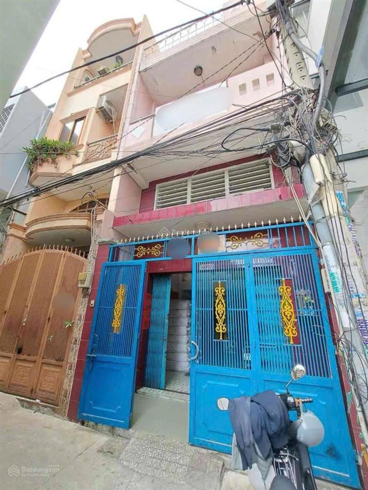Bán nhà tôn thất thuyết quận 4 3 tầng 52m2 5 tỷ bề ngang 4m