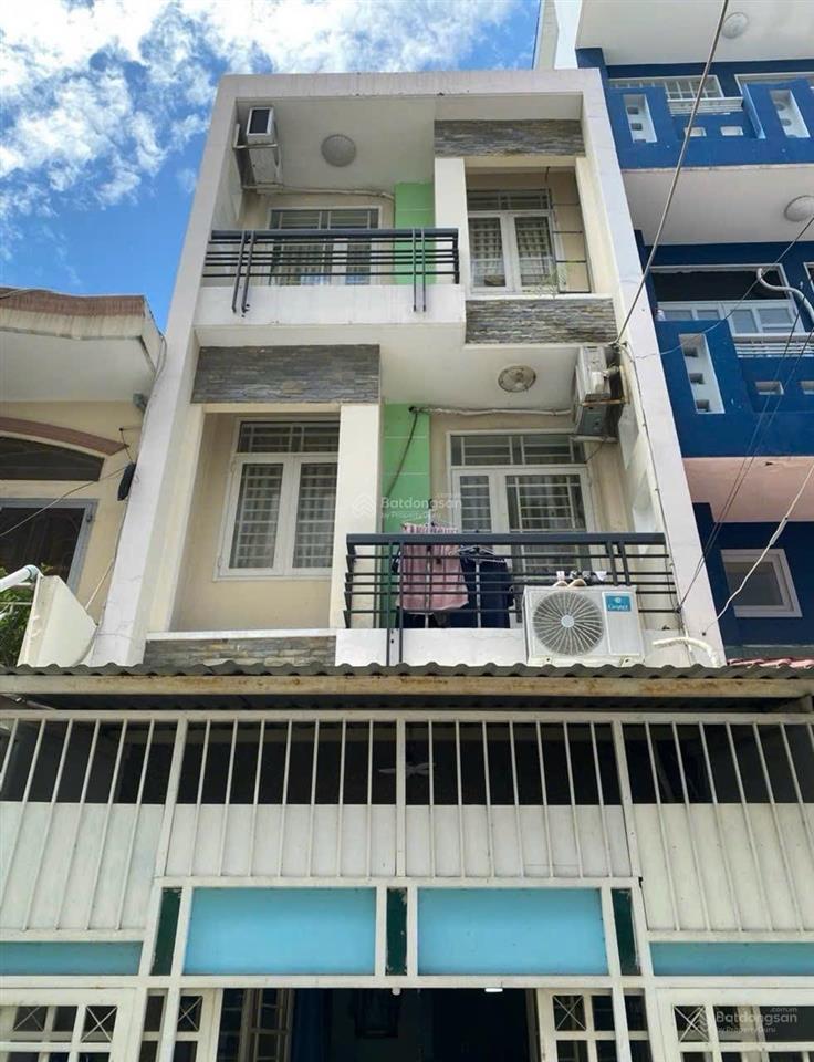 Bán nhà nguyễn khoái quận 4 3 tầng 40m2 chỉ 4 tỷ bề ngang 4m