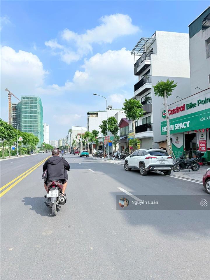 Gia đình cần bán lô đất ngô gia tự, trường lâm, phường việt hưng, quận long biên, gần công viên