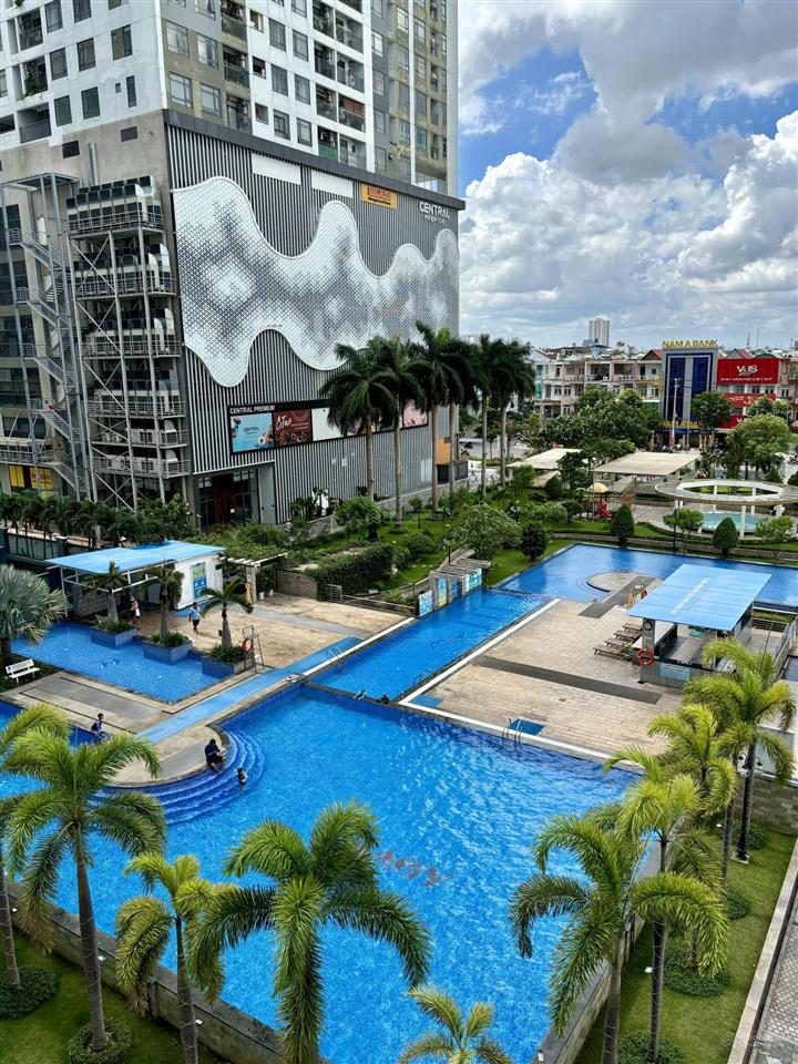 Bán nhanh căn hộ giai việt q8 82m2 sổ hồng ký ngay, ban công rộng chỉ 4,7 tỷ. 0907 778 ***